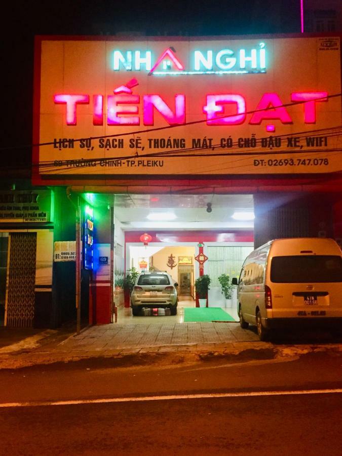 Tien Dat Motel Pleiku Exterior foto